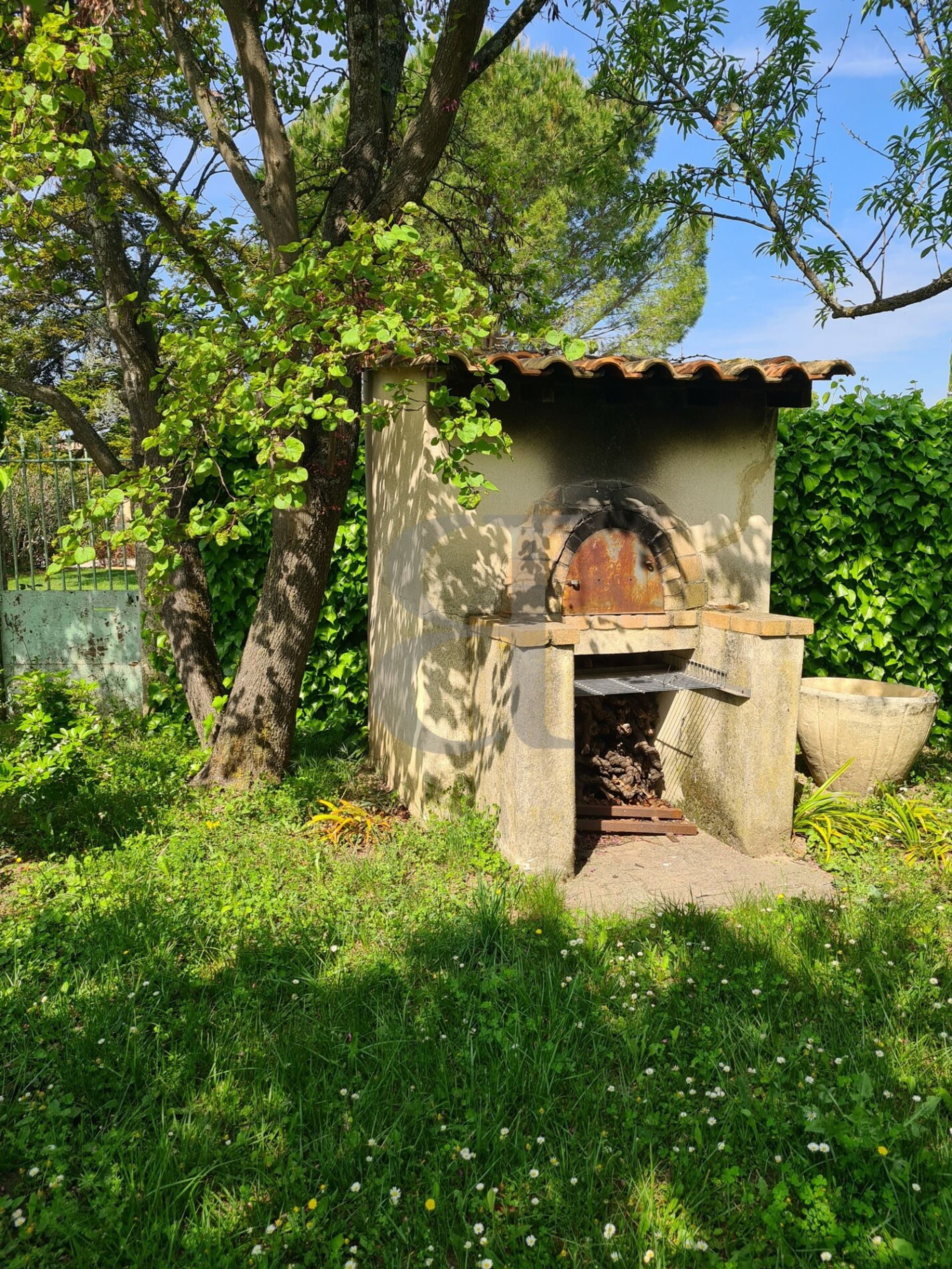 Dom w Valréas, Provence-Alpes-Côte d'Azur 10218453