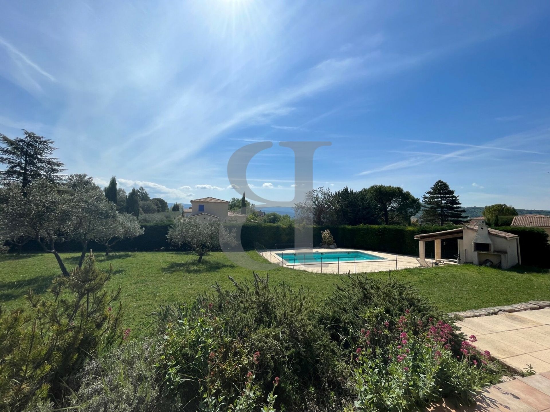 Hus i Mormoiron, Provence-Alpes-Cote d'Azur 10218463