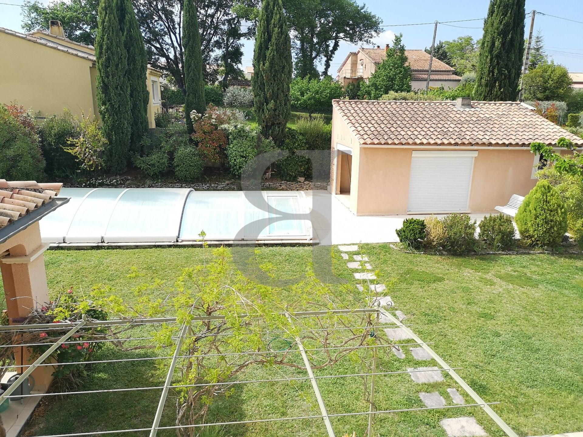 Huis in Villes-sur-Auzon, Provence-Alpes-Côte d'Azur 10218467