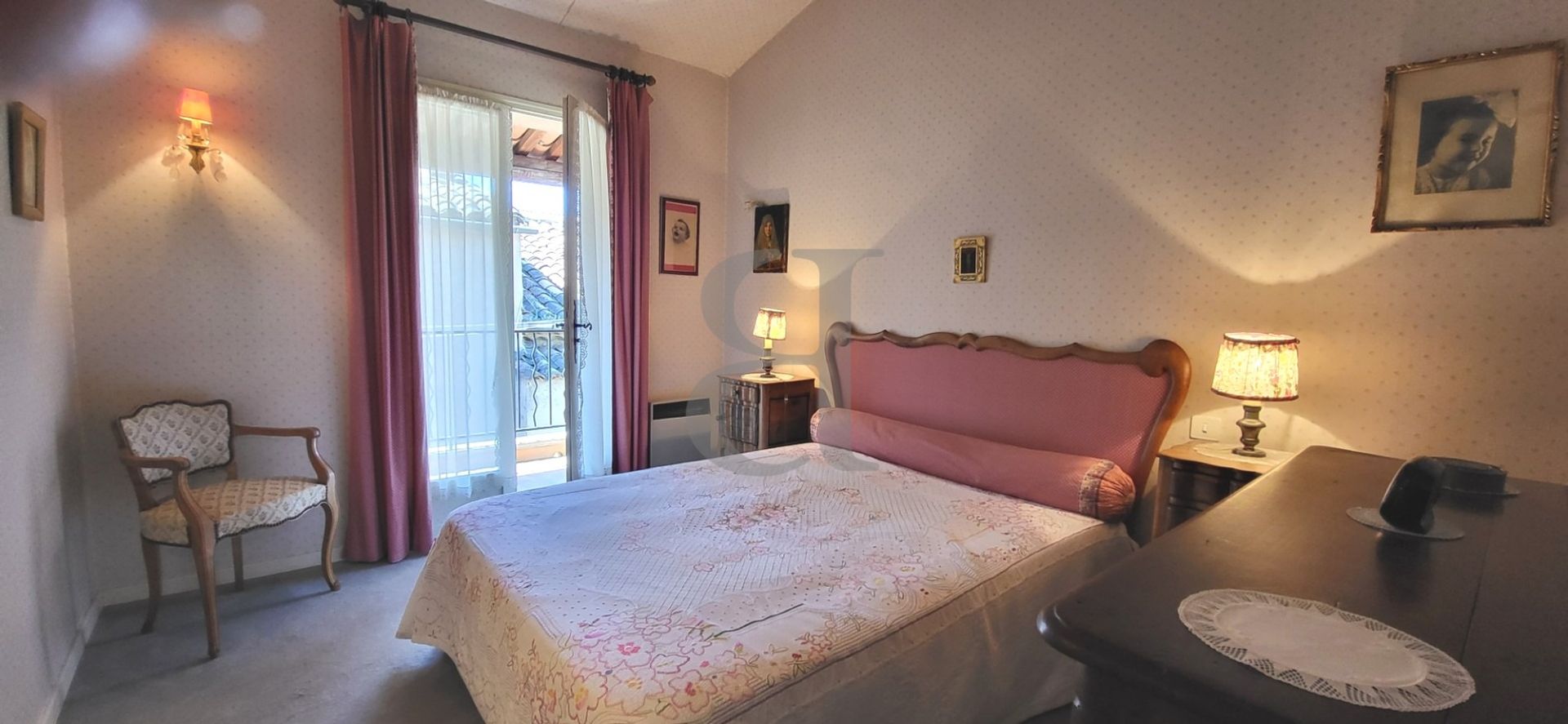 Будинок в Vaison-la-Romaine, Provence-Alpes-Côte d'Azur 10218470