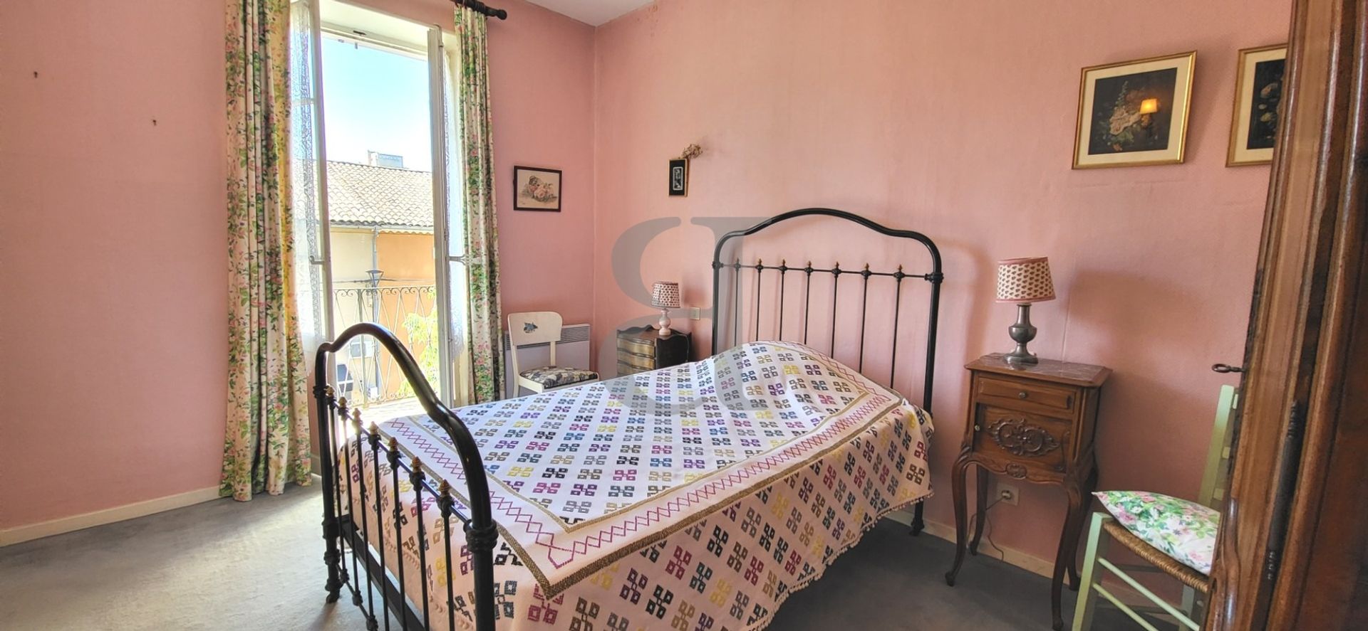 Будинок в Vaison-la-Romaine, Provence-Alpes-Côte d'Azur 10218470