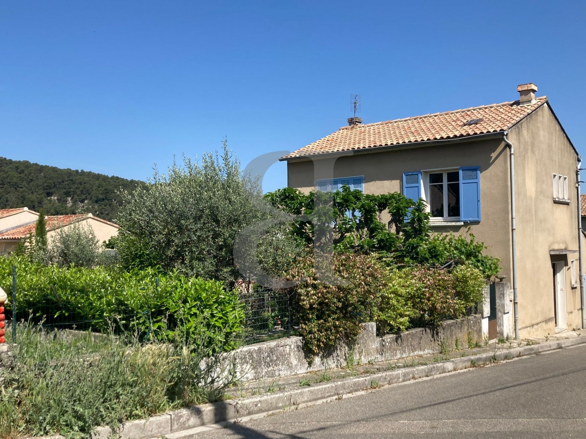 Talo sisään Vaison-la-Romaine, Provence-Alpes-Cote d'Azur 10218485