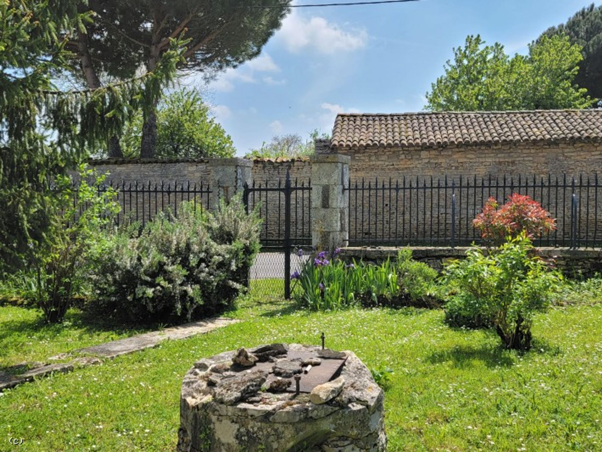 rumah dalam Villefagnan, Nouvelle-Aquitaine 10218576