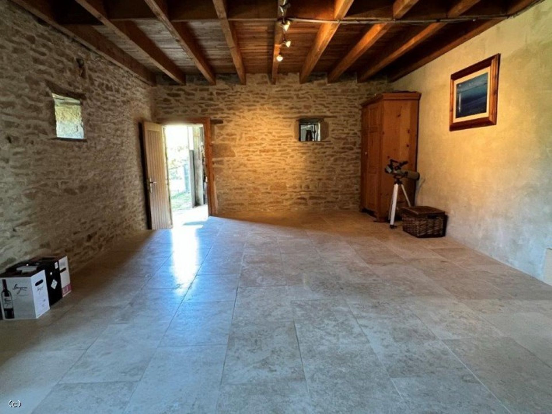 casa no Cellefrouin, Nouvelle-Aquitaine 10218587