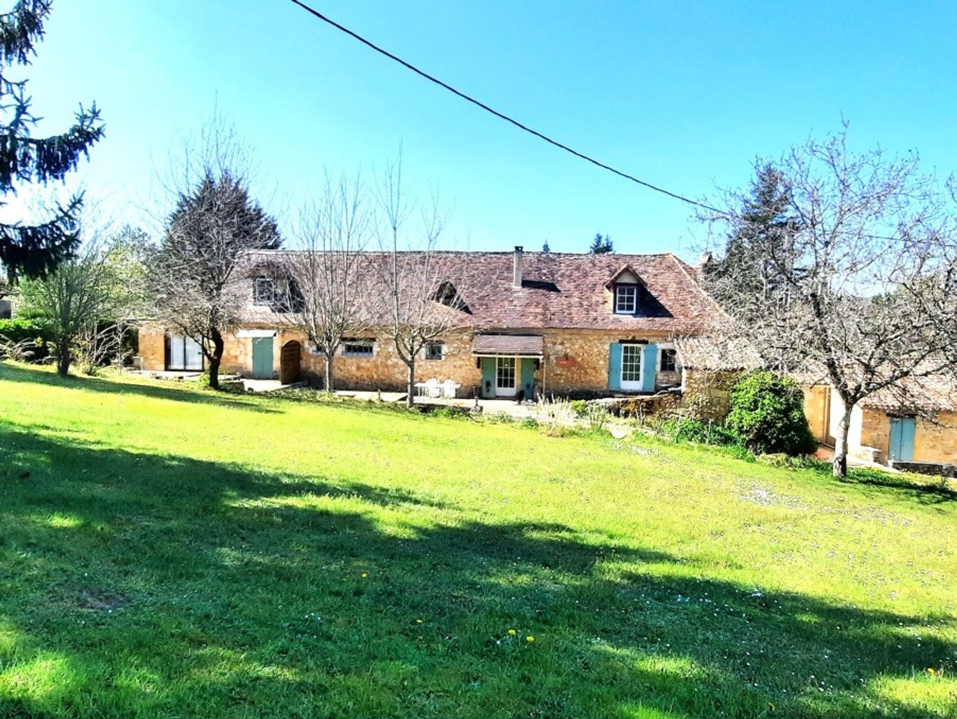 House in Lamonzie-Montastruc, Nouvelle-Aquitaine 10218681