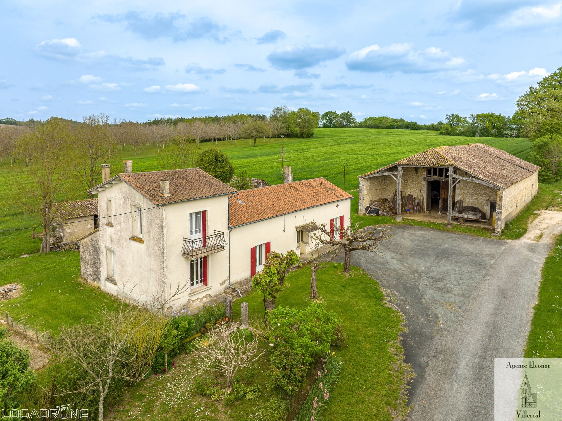 Talo sisään Castillonnès, Nouvelle-Aquitaine 10218762