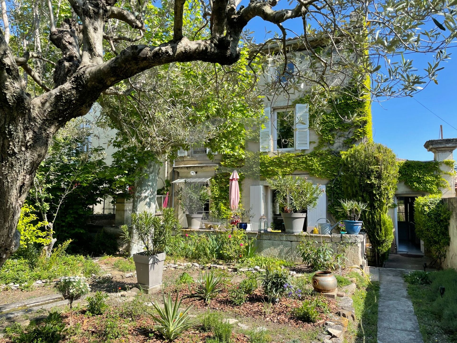 Haus im Sainte-Cécile-les-Vignes, Provence-Alpes-Côte d'Azur 10218777