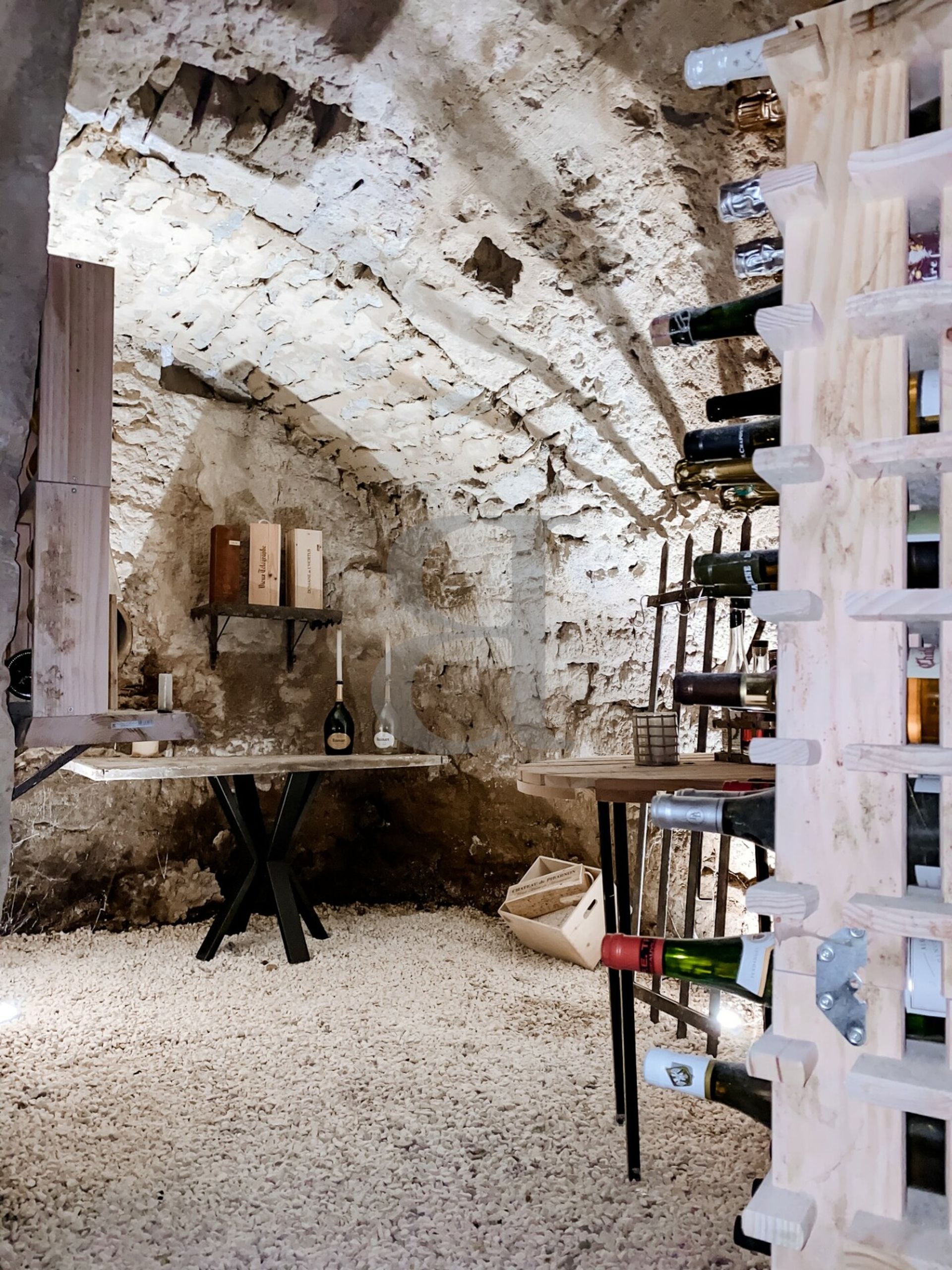 Lain di Saint-Rémy-de-Provence, Provence-Alpes-Côte d'Azur 10218779