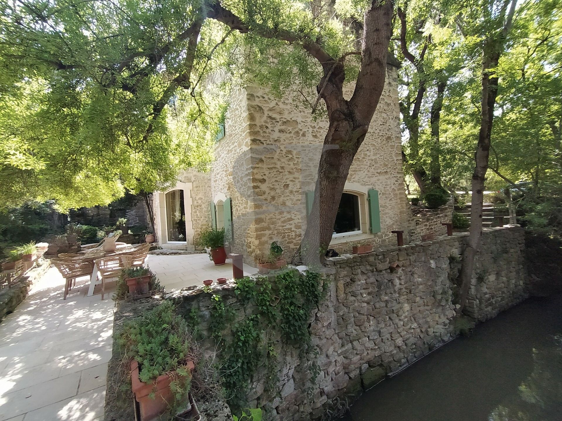 Lain di Saint-Rémy-de-Provence, Provence-Alpes-Côte d'Azur 10218779