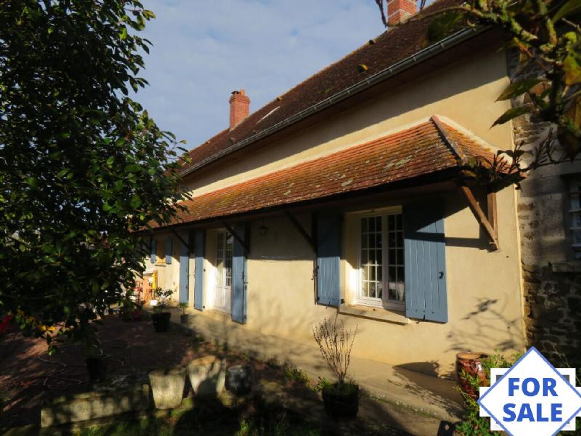 House in Écouché-les-Vallées, Normandy 10219496