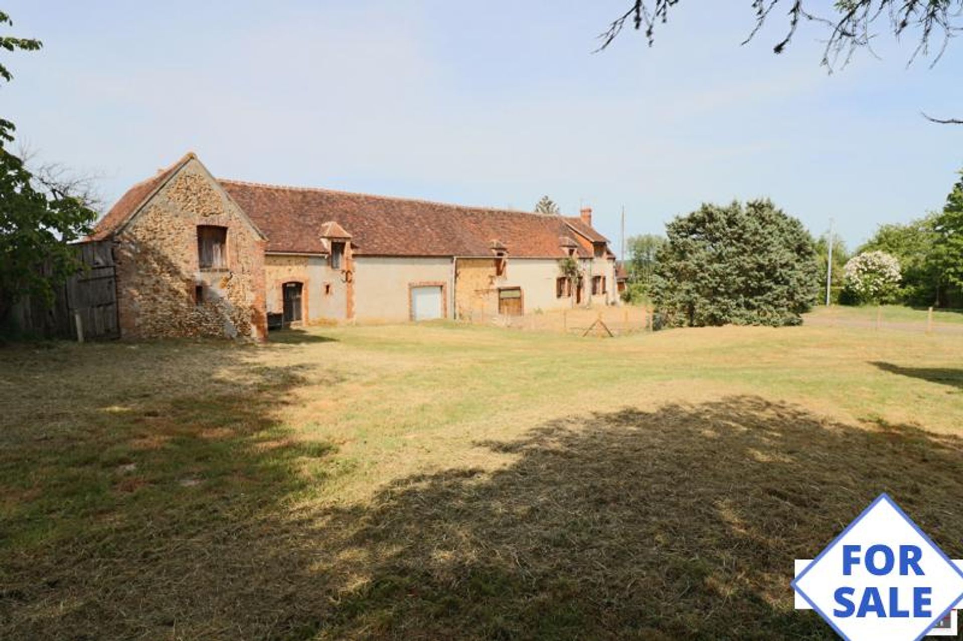 Huis in Longny-au-Perche, Normandie 10219502