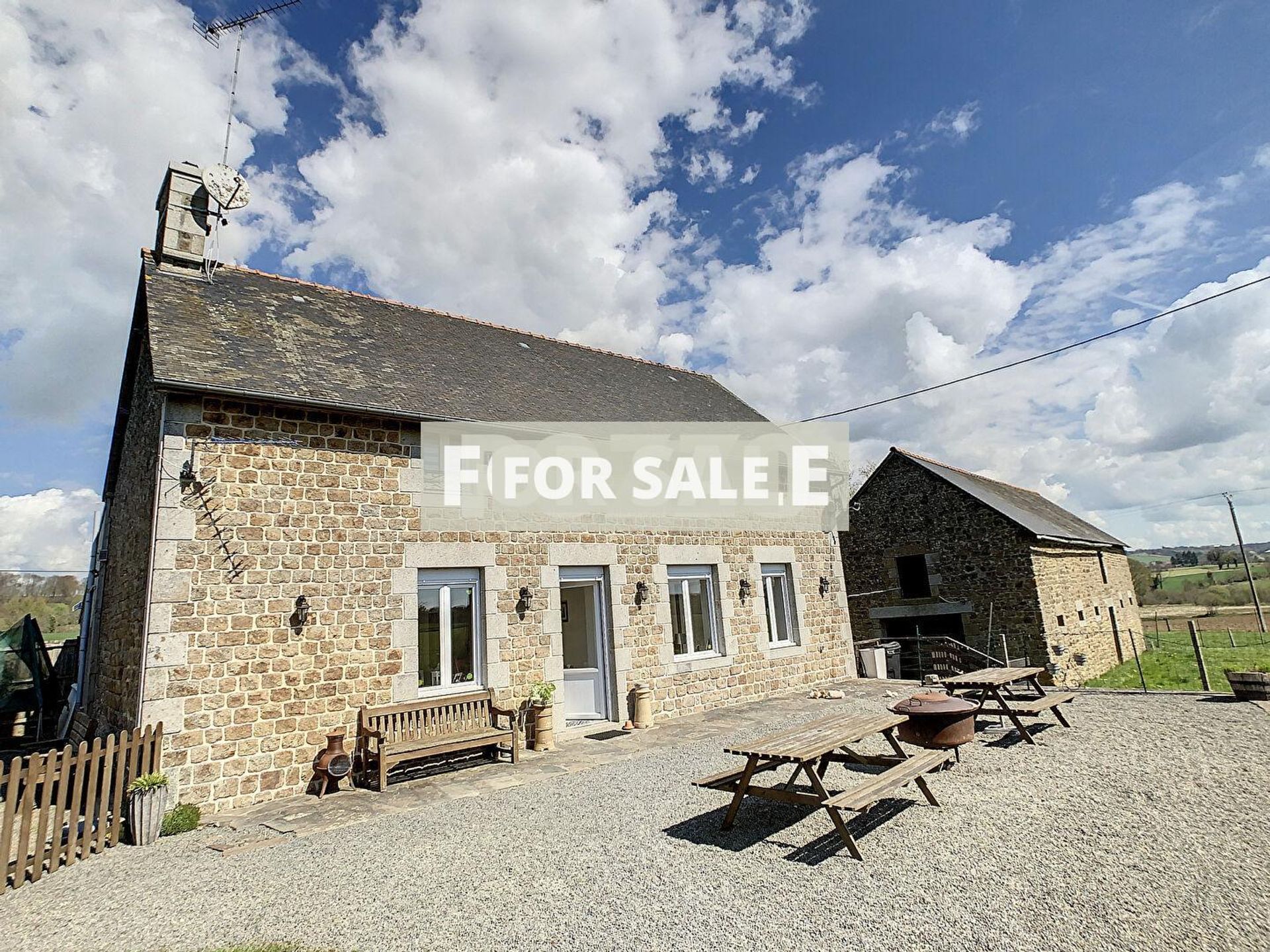 House in Juvigny-le-Tertre, Normandie 10219534