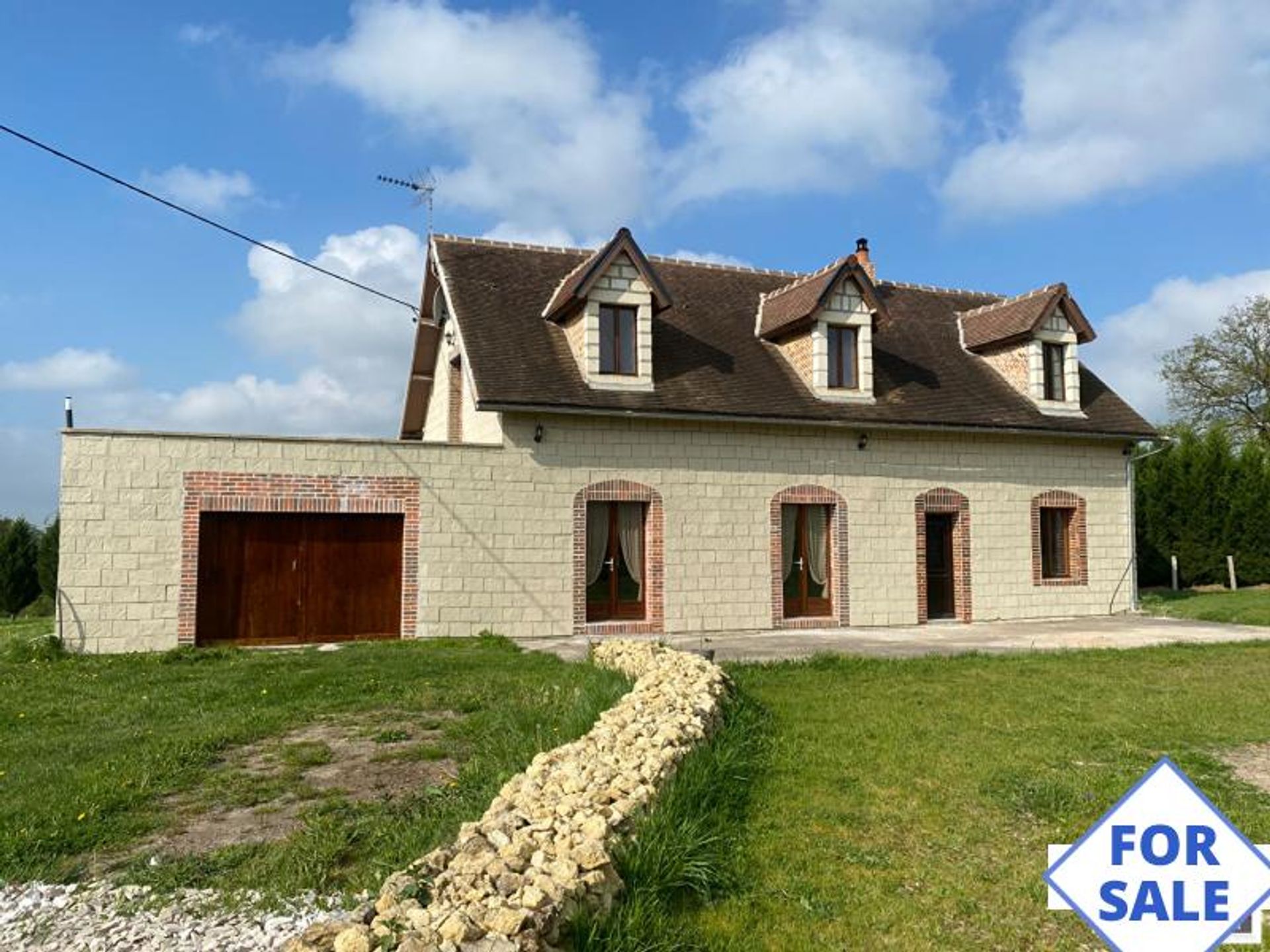 House in Saint-Jouin-de-Blavou, Normandie 10219568