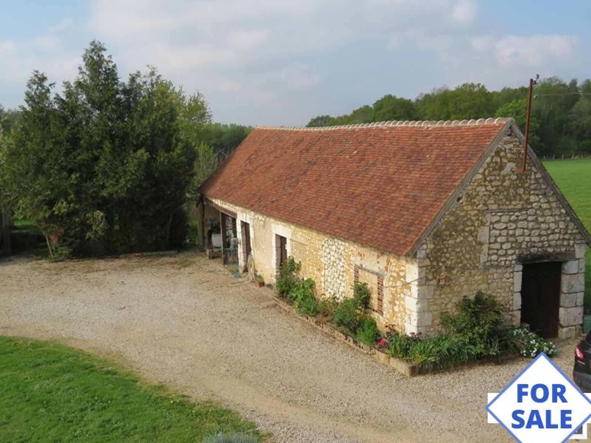 집 에 La Chapelle-Montligeon, Normandy 10219570