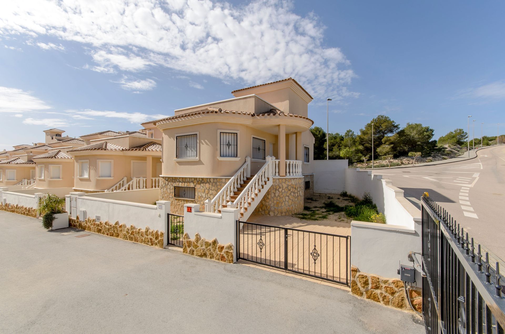 House in San Miguel de Salinas, Comunidad Valenciana 10220288