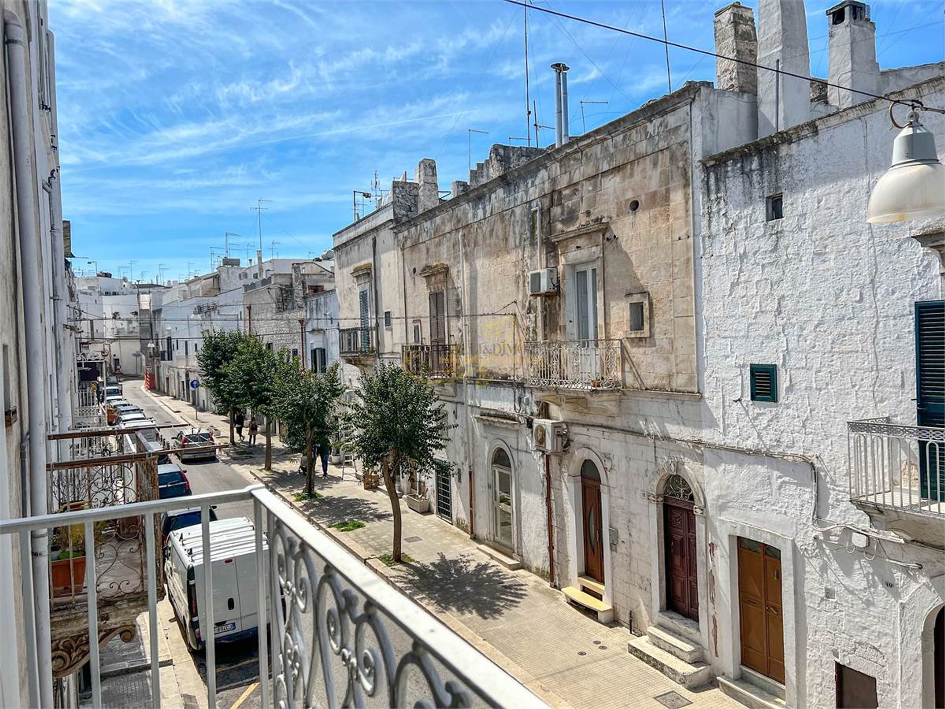 सम्मिलित में Ostuni, Apulia 10220371