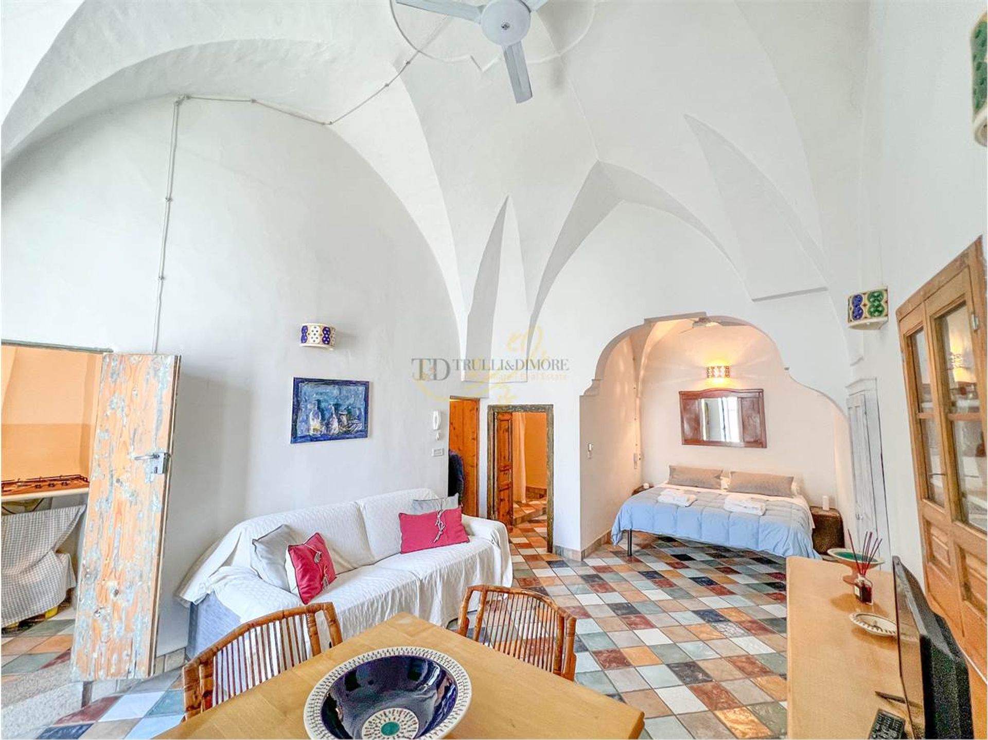 عمارات في Ostuni, Apulia 10220371