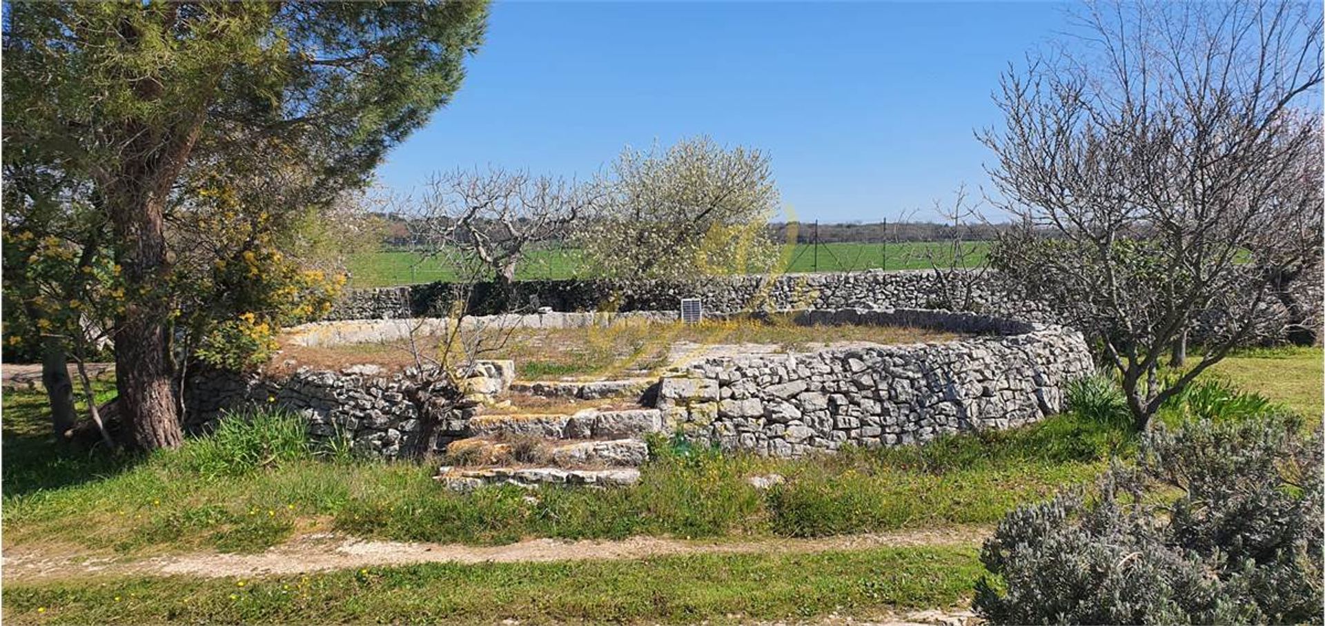 Hus i , Apulia 10220374