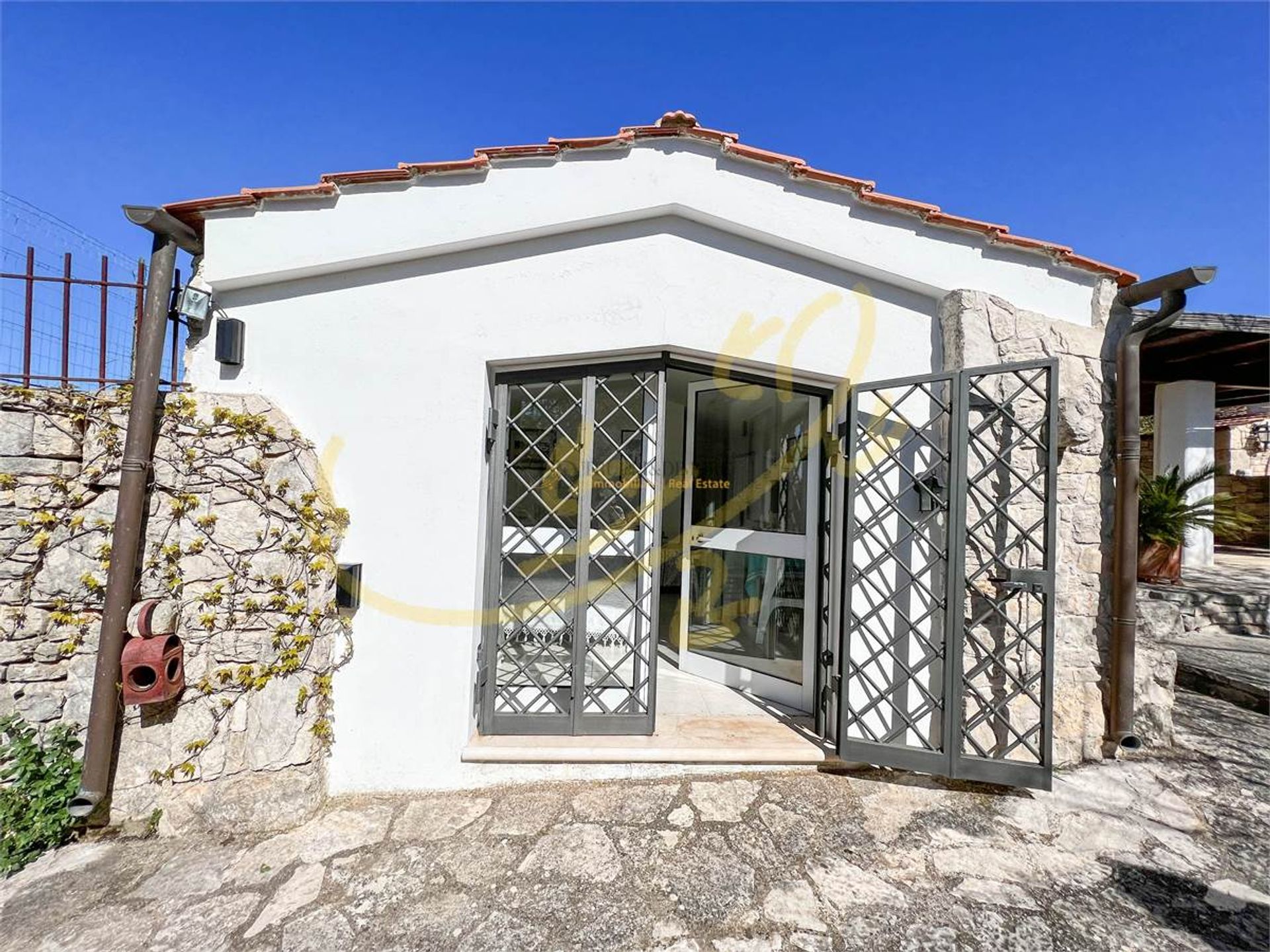 House in , Apulia 10220374