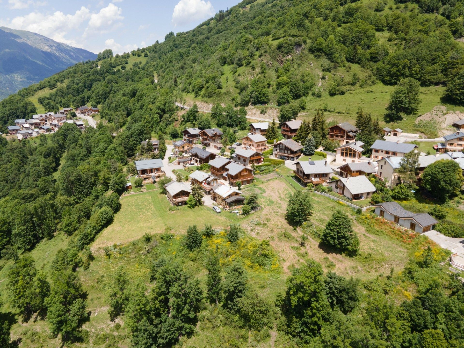 Будинок в Les Belleville, Auvergne-Rhône-Alpes 10221147