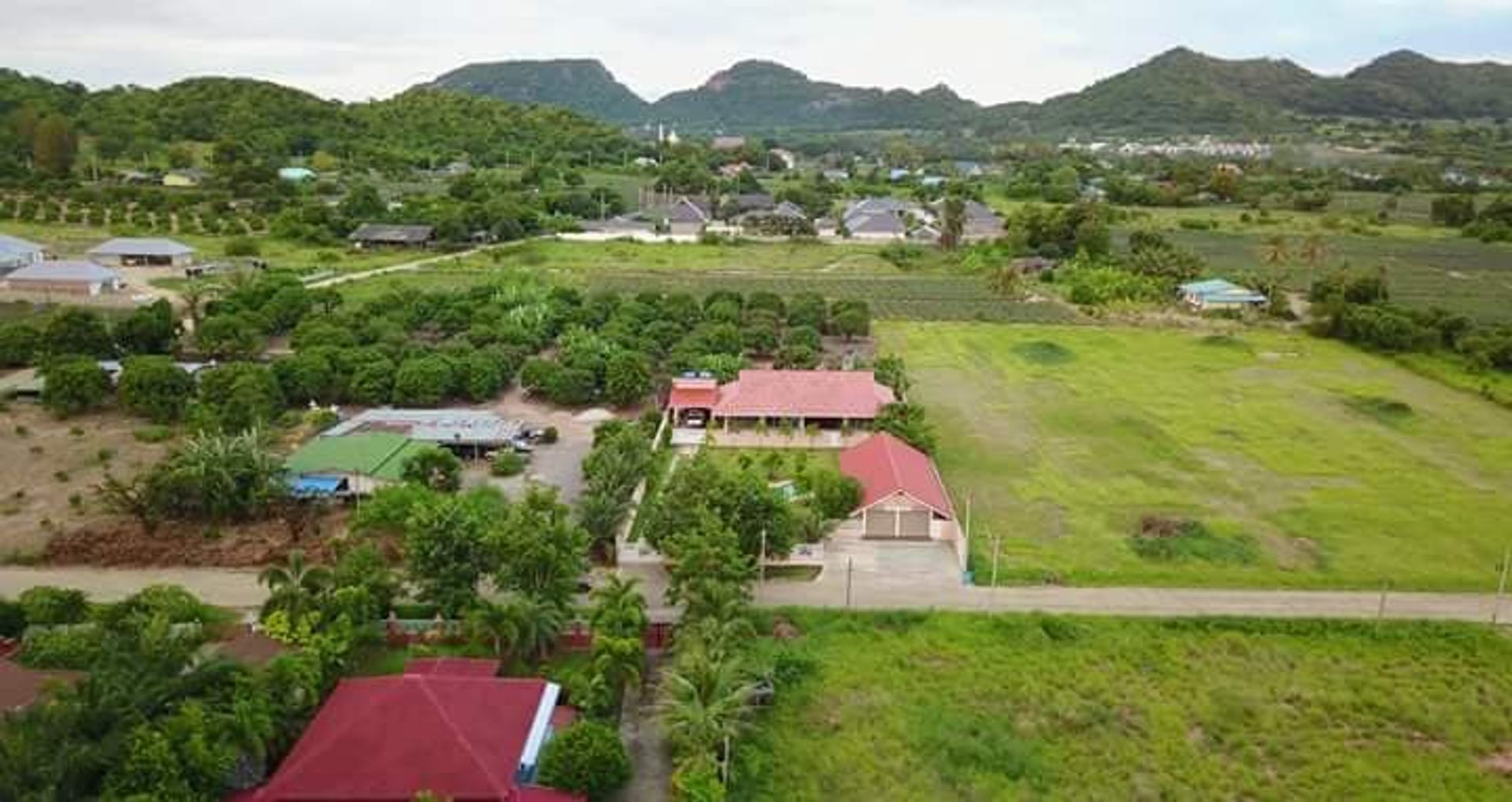 房子 在 Pran Buri, Prachuap Khiri Khan 10221677