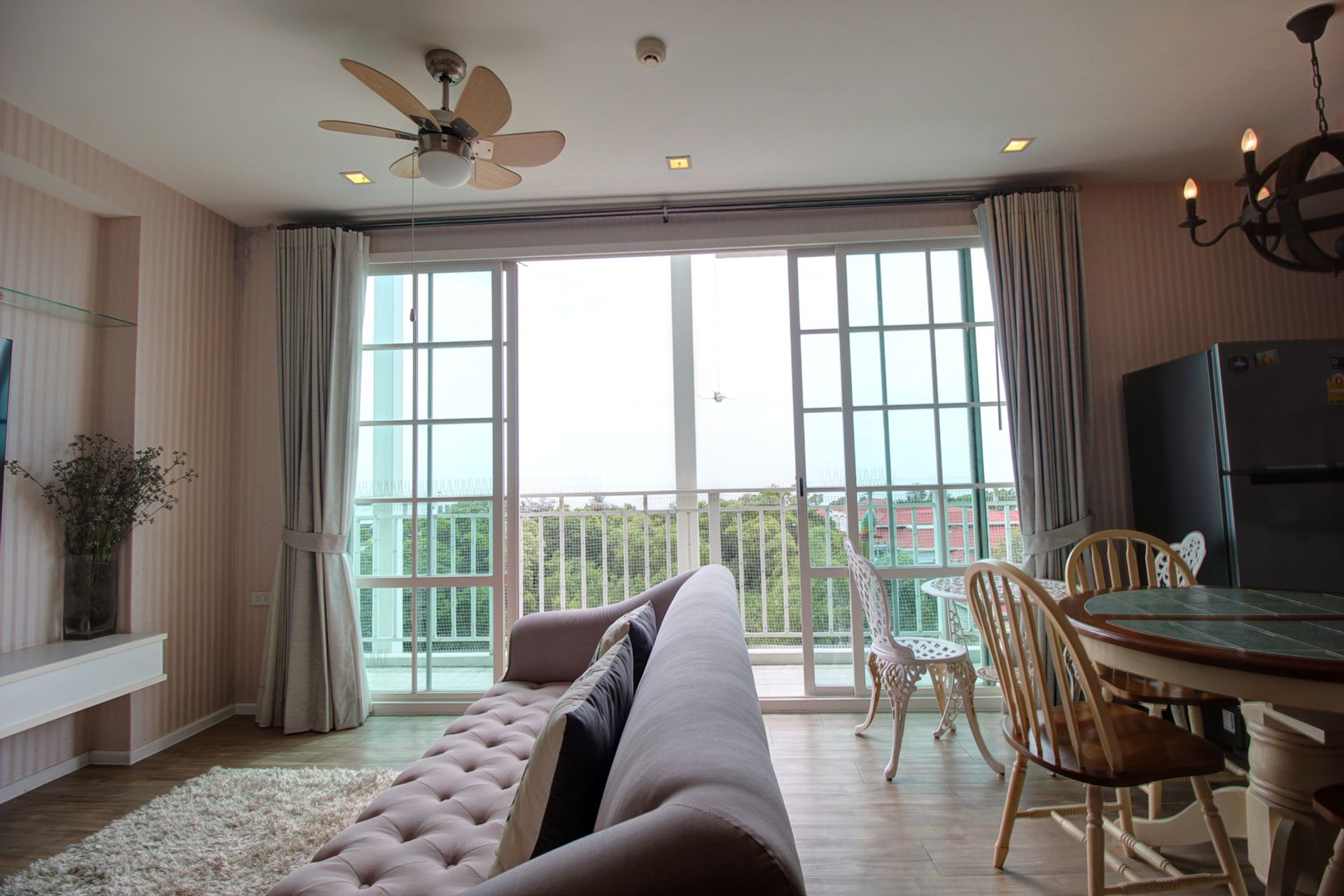 Condominium in Tambon Nong Kae, Chang Wat Prachuap Khiri Khan 10221688