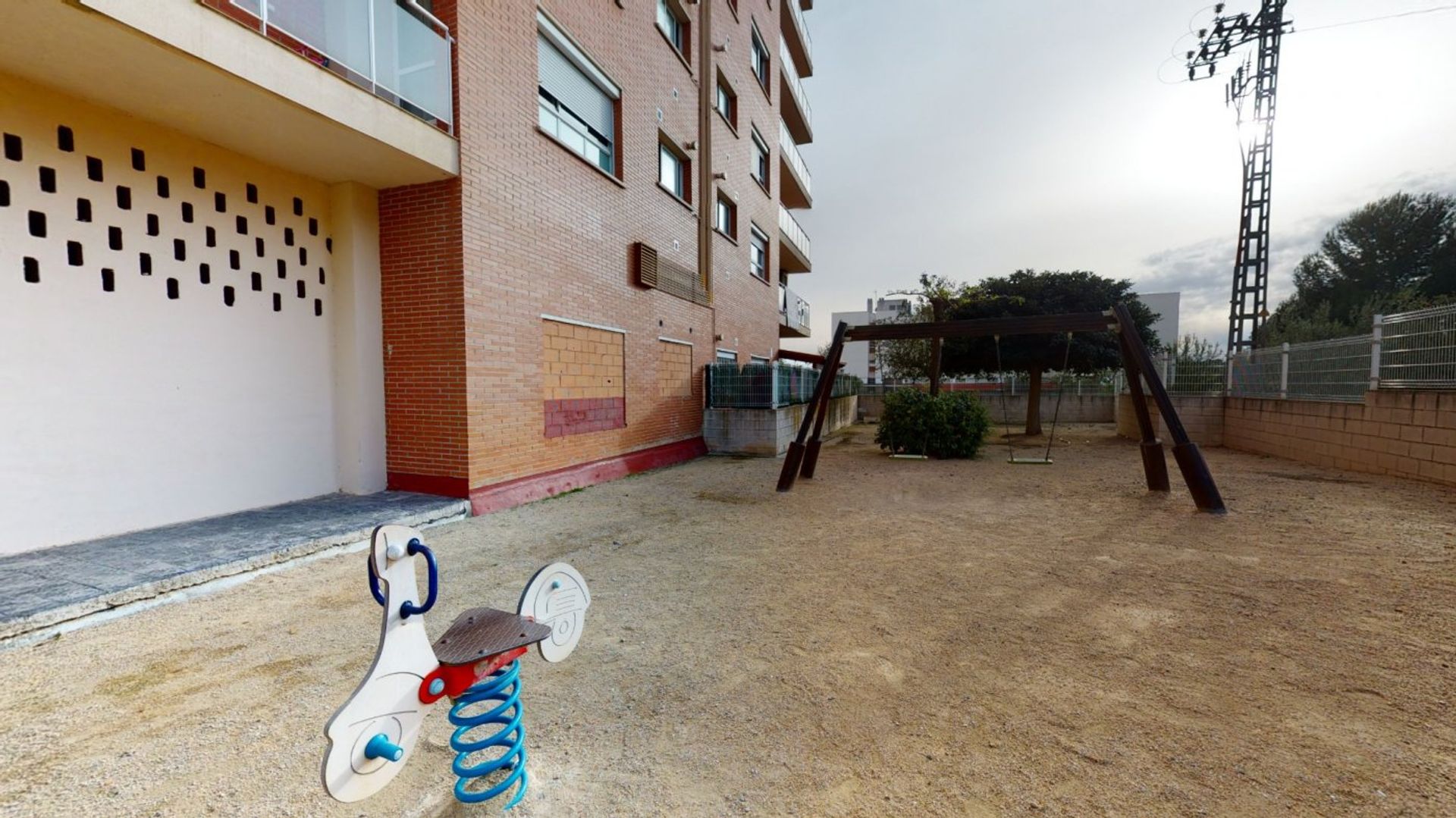 Condominium in Paterna, Valencian Community 10223739