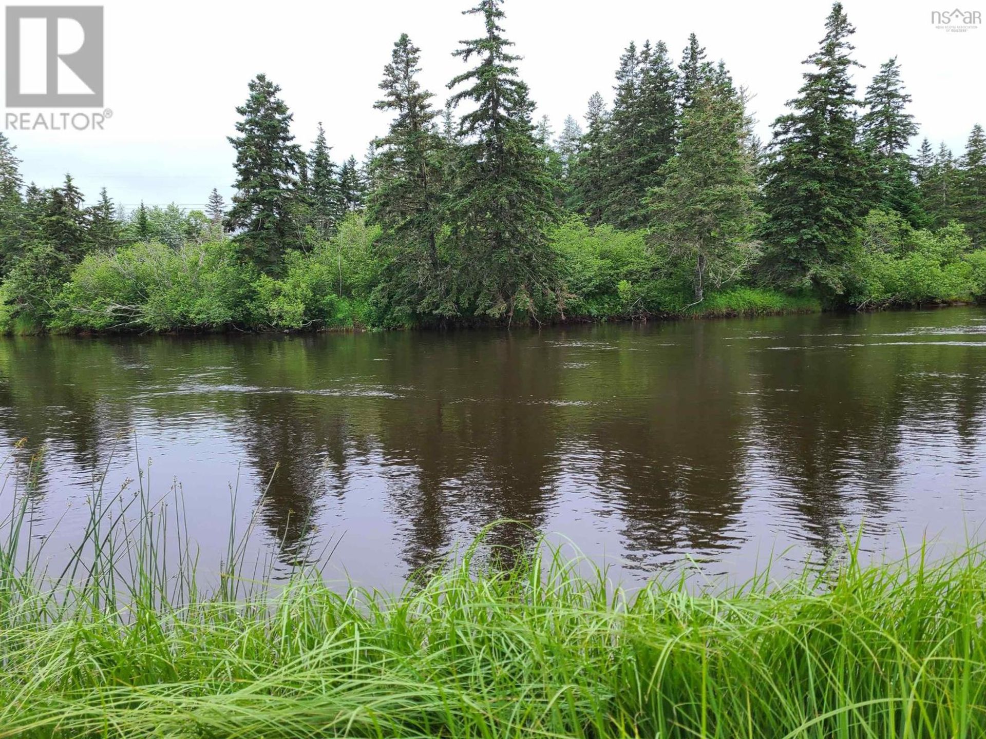 Tanah di Pelabuhan Hawkesbury, Nova Scotia 10224122