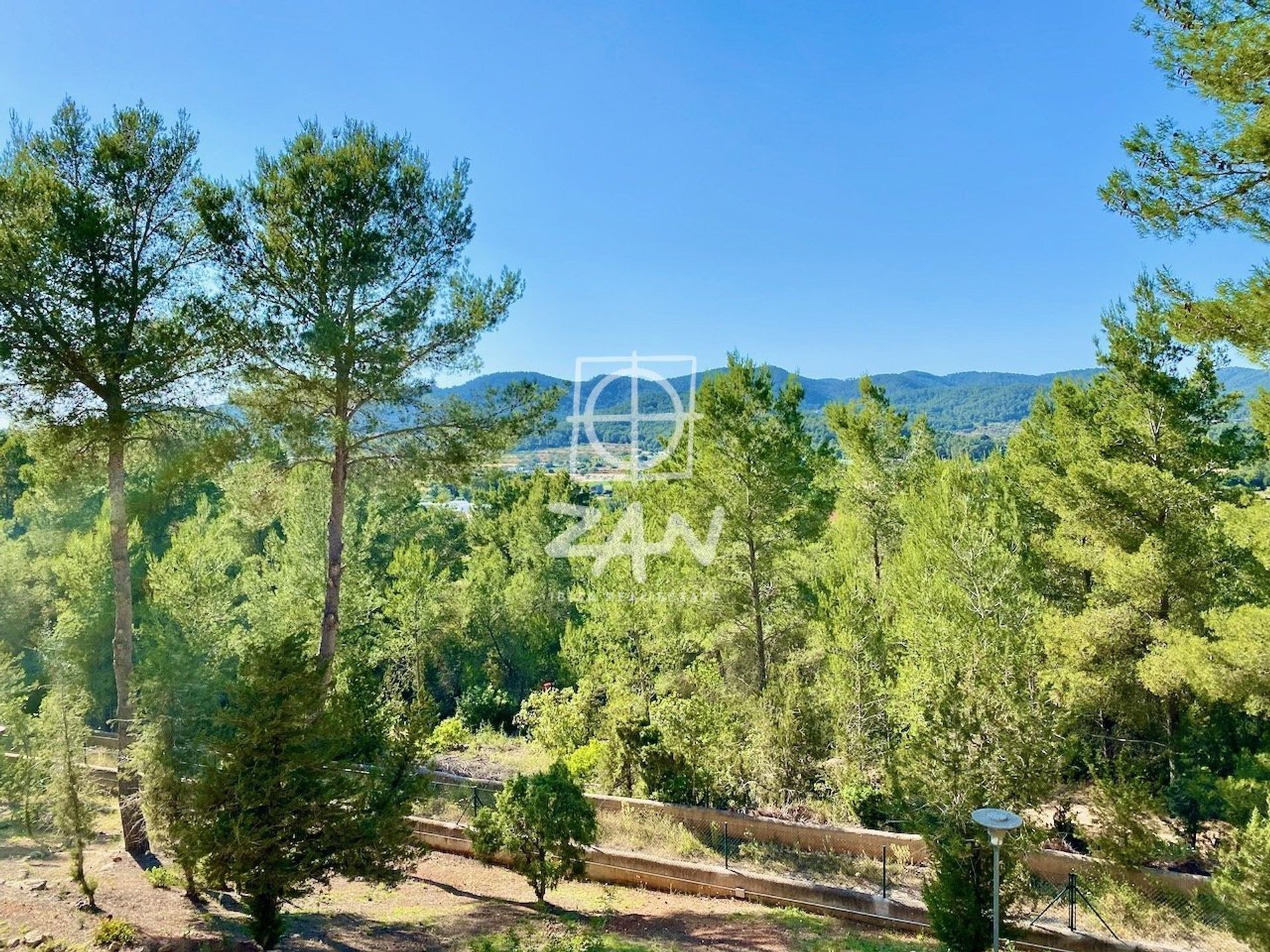 Talo sisään San Rafael, Balearic Islands 10224250