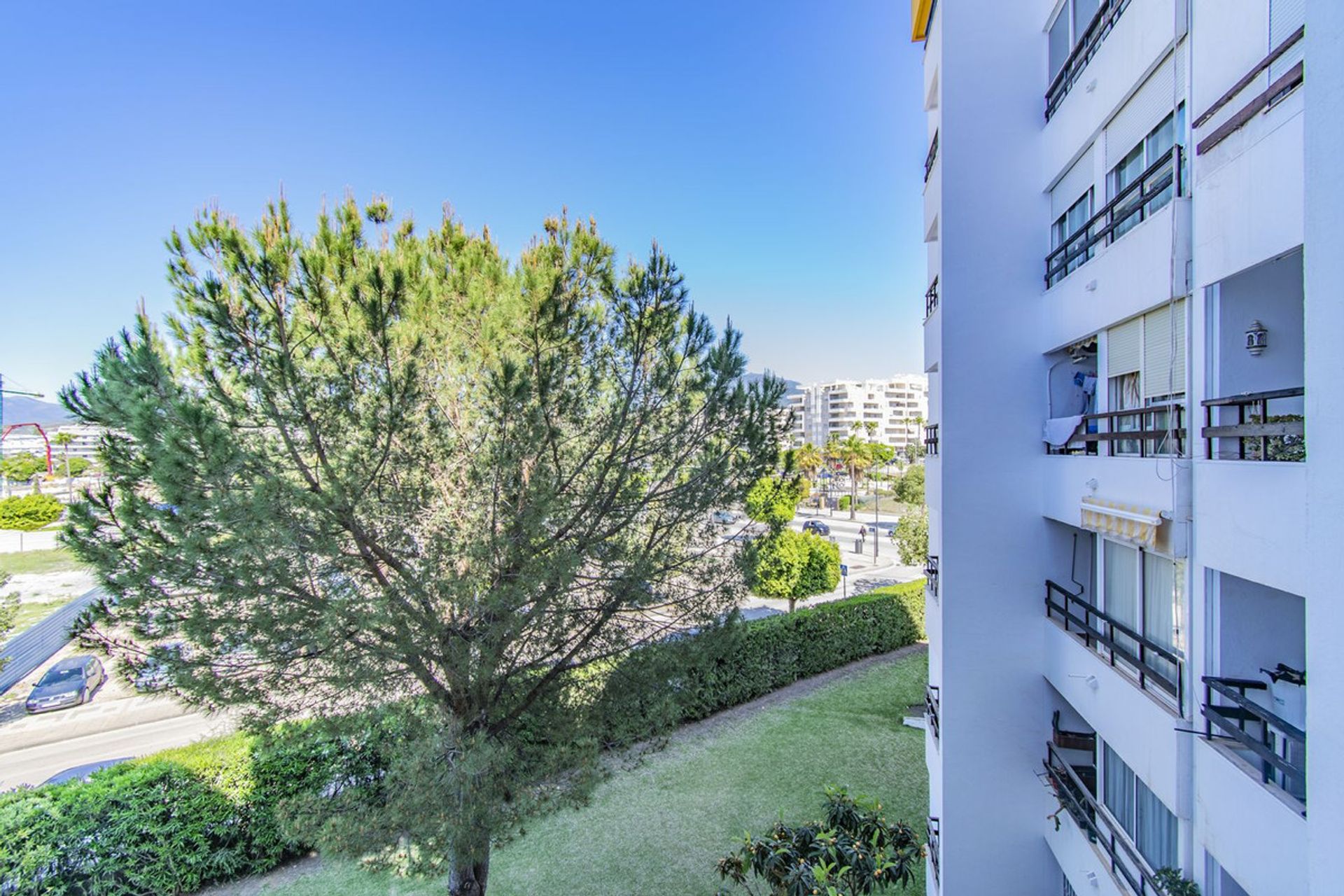 Condominium in Torremolinos, Andalucía 10224392