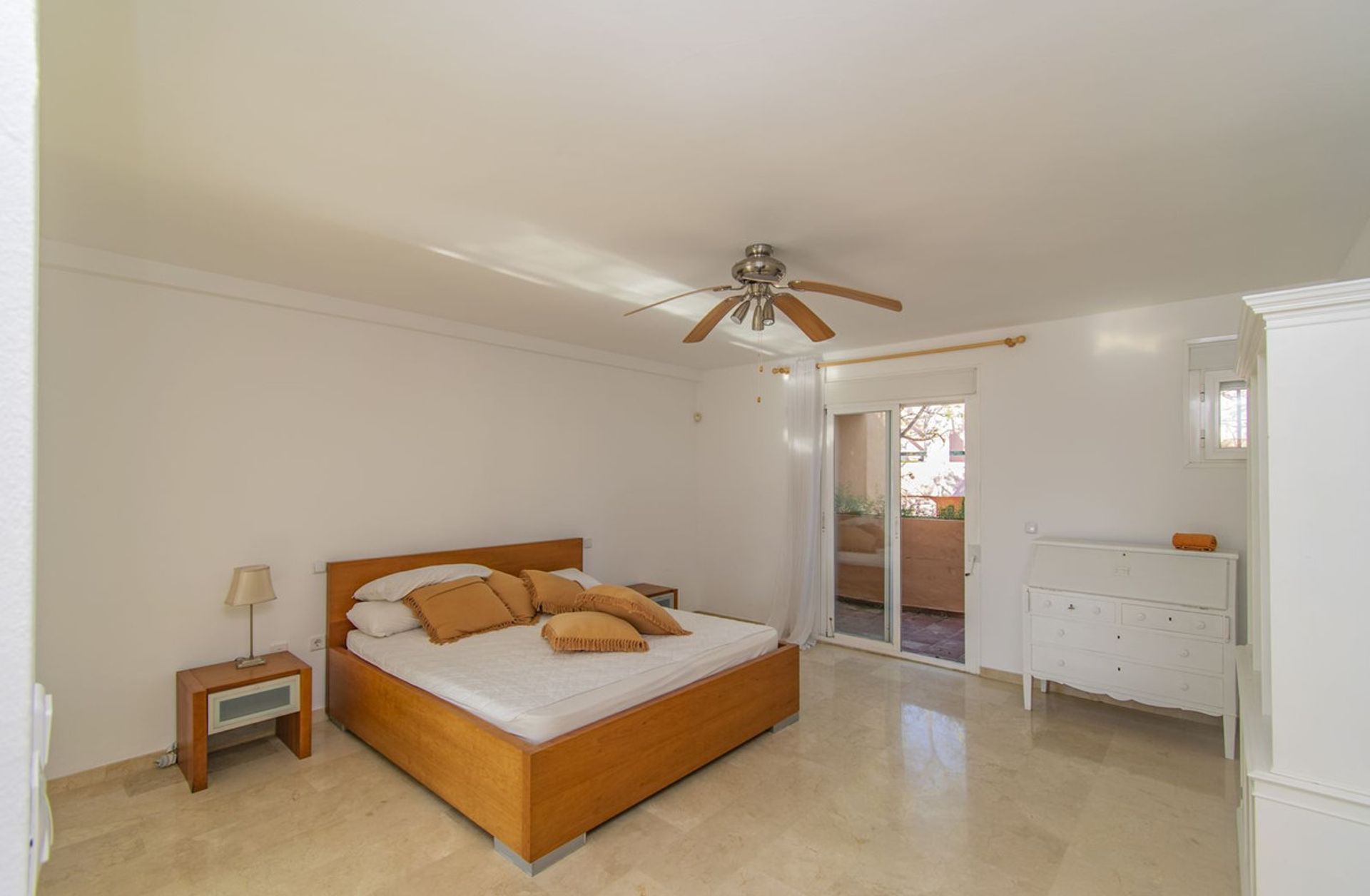 Condominio nel Marbella, Andalucía 10224478