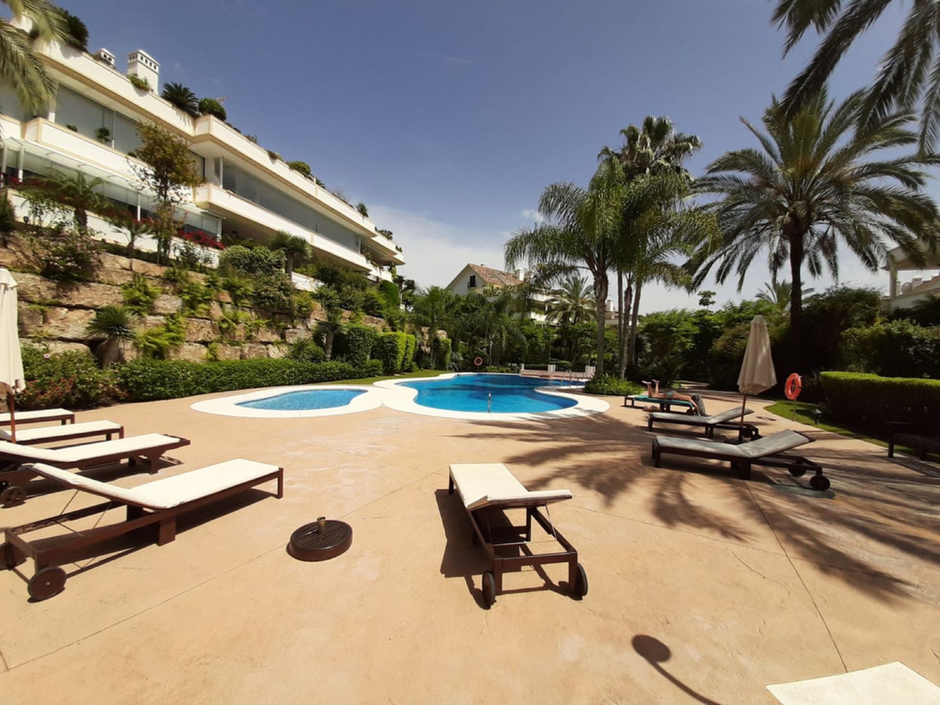 Condominium in Marbella, Andalusia 10224479