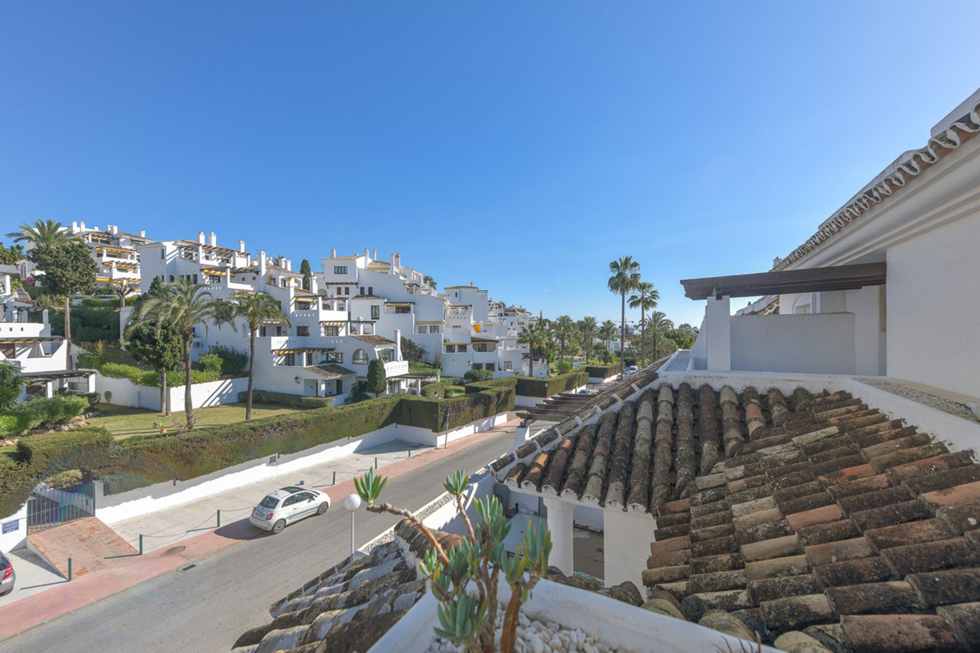 rumah dalam Marbella, Andalucía 10224538