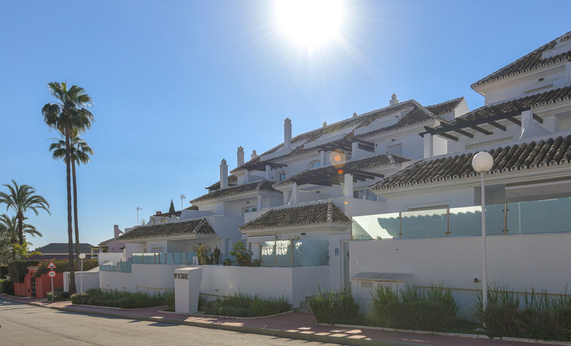 rumah dalam Marbella, Andalucía 10224538