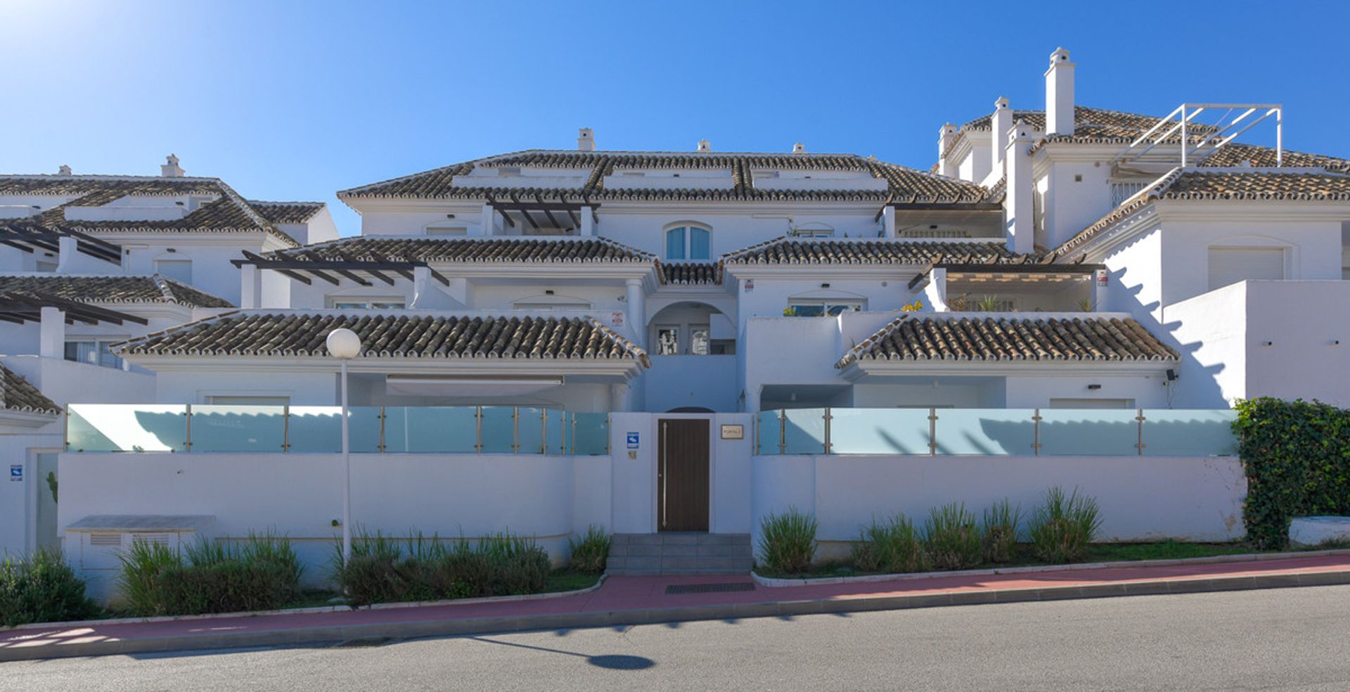 rumah dalam Marbella, Andalucía 10224538