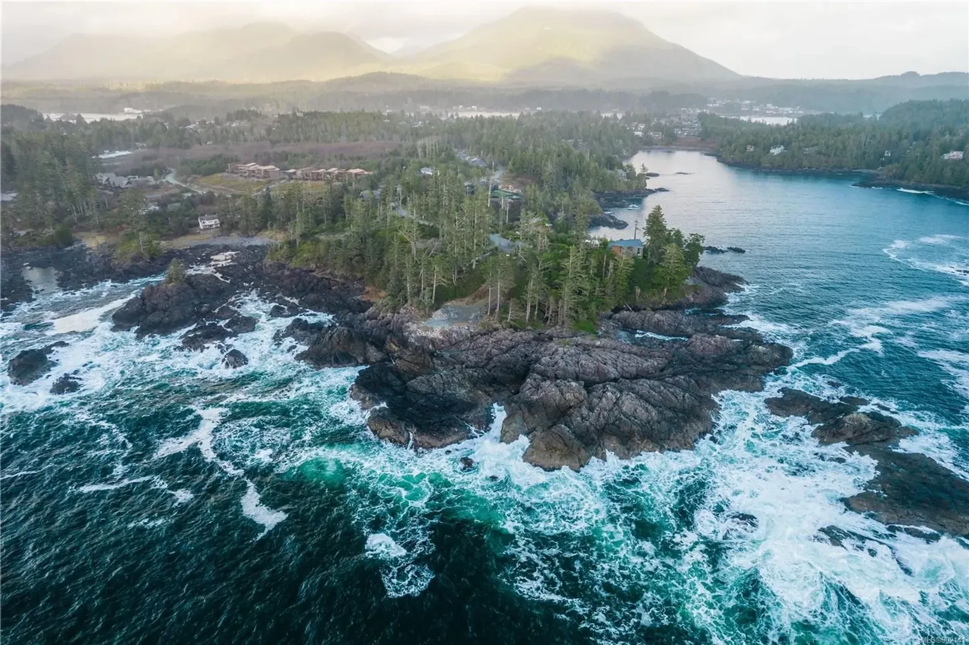 Land in Ucluelet, British Columbia 10224829