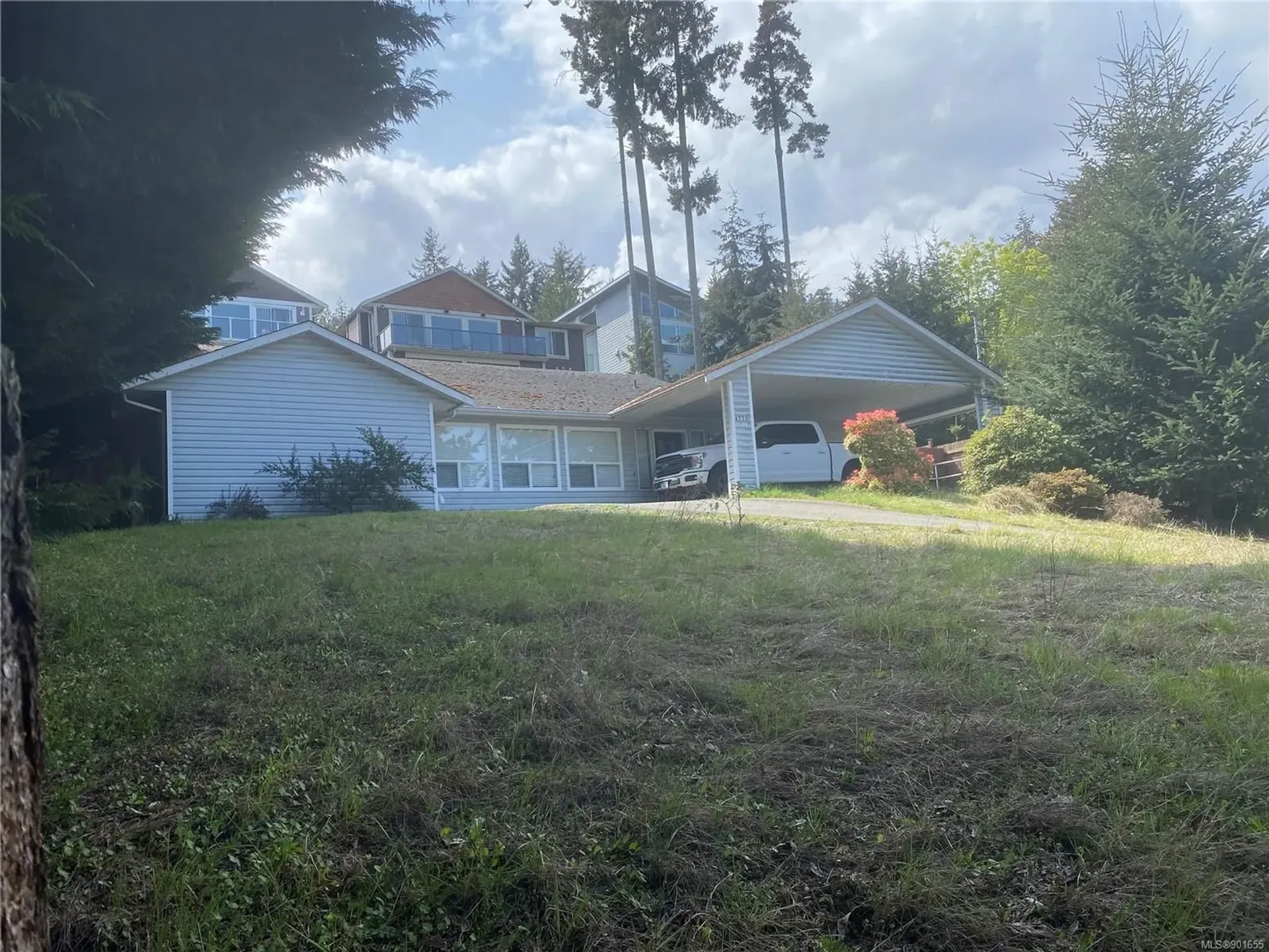 House in Nanaimo, British Columbia 10224856