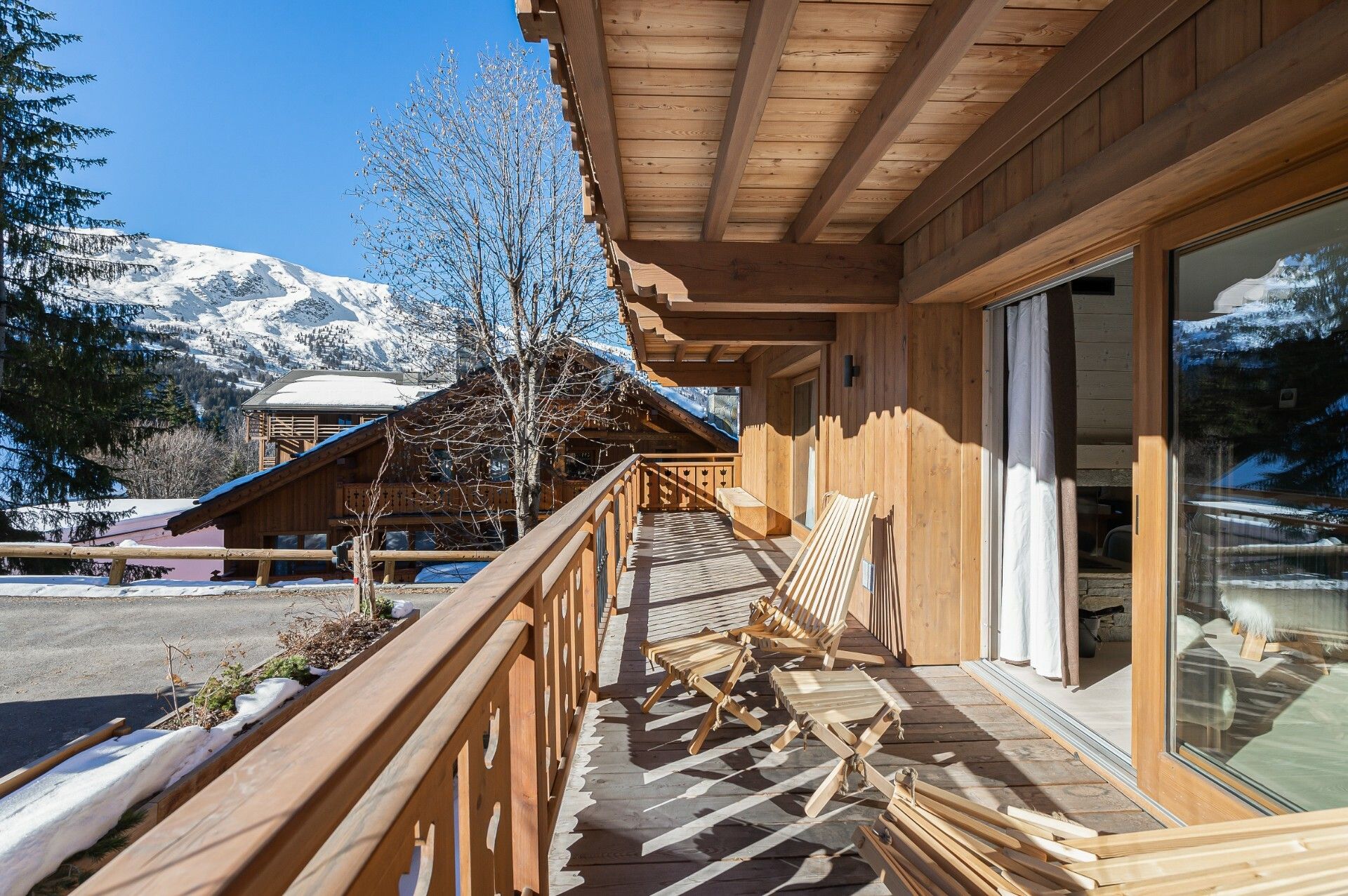 عمارات في Les Allues, Auvergne-Rhône-Alpes 10224936