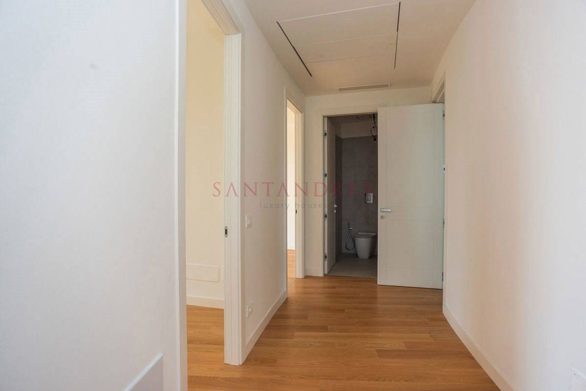 Condominium in Milan, Lombardy 10224992