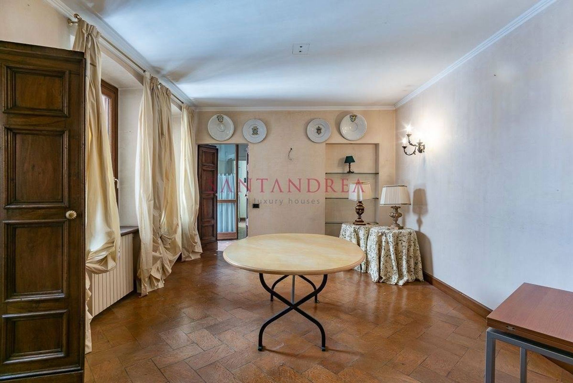 Condominium in Milan, Lombardy 10224997