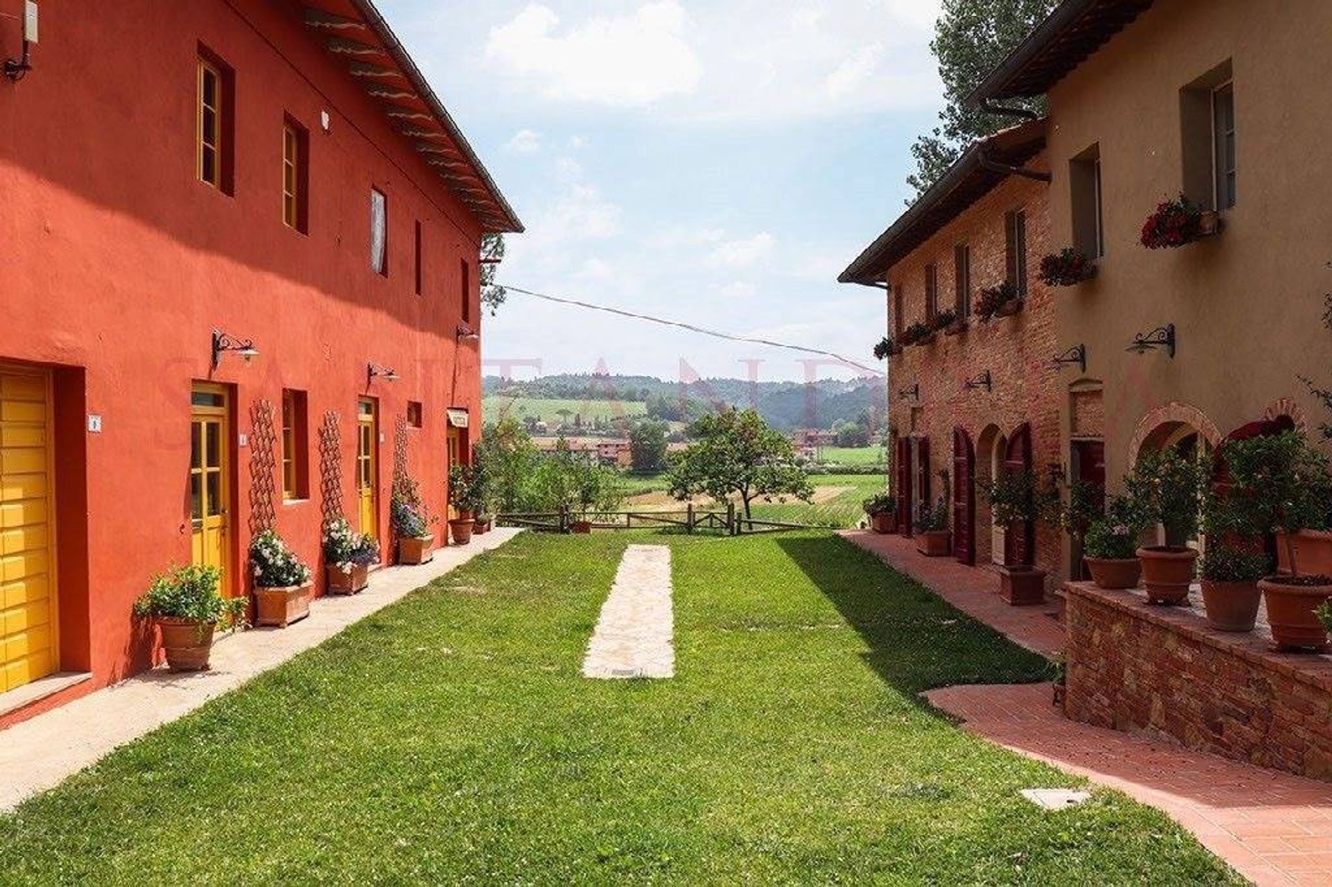 Condominium dans San Miniato, Tuscany 10225022