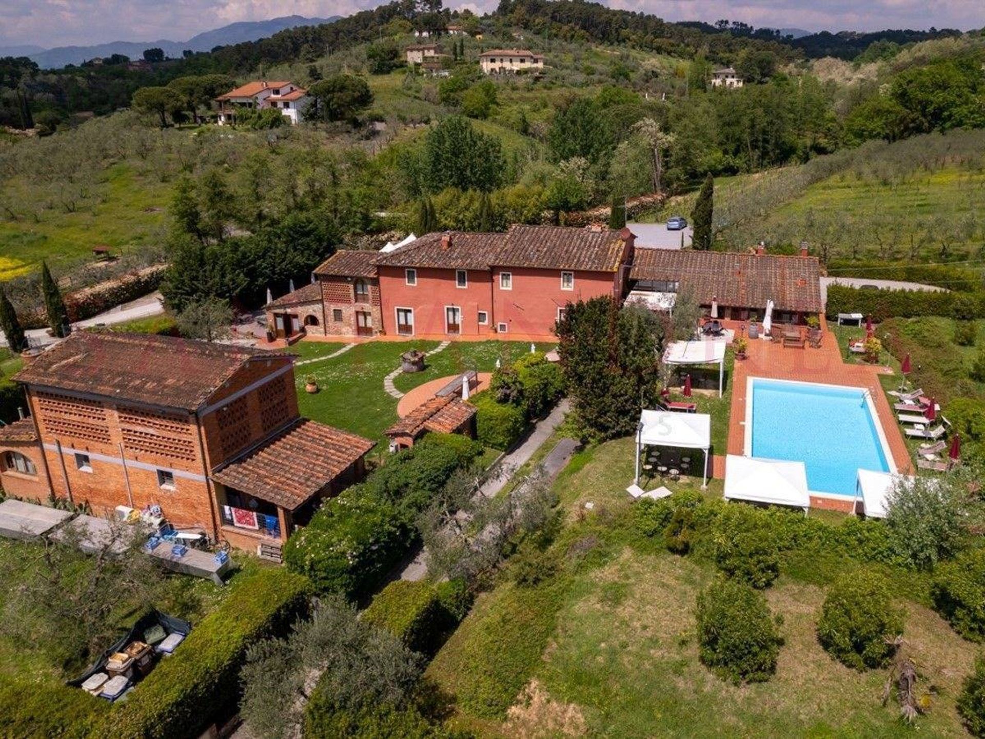 Condominium in Lucca, Tuscany 10225027