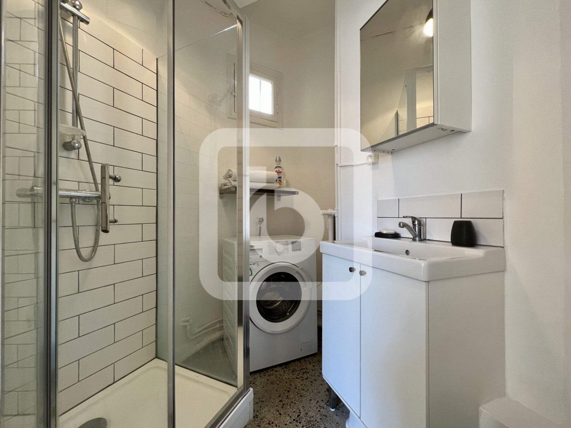 קוֹנדוֹמִינִיוֹן ב Antibes, Provence-Alpes-Côte d'Azur 10225087