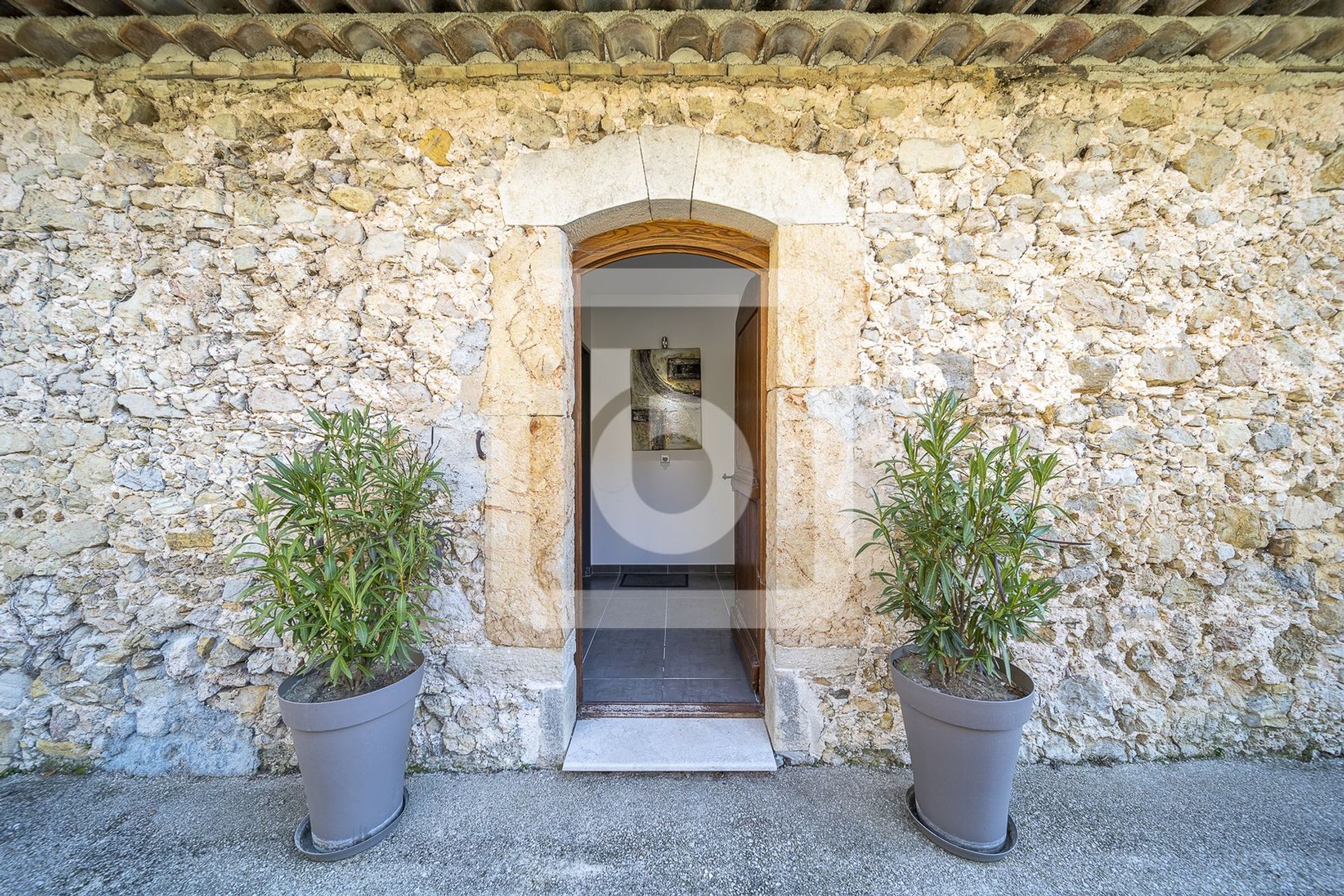 Casa nel Tourrettes-sur-Loup, Provence-Alpes-Côte d'Azur 10225110