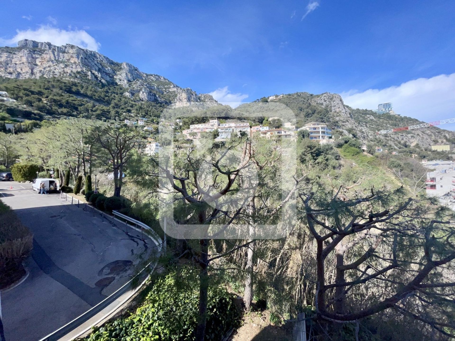 公寓 在 Beausoleil, Provence-Alpes-Côte d'Azur 10225211