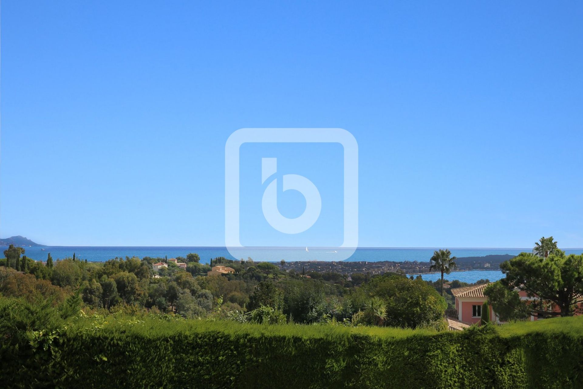 rumah dalam Le Cannet, Provence-Alpes-Côte d'Azur 10225224