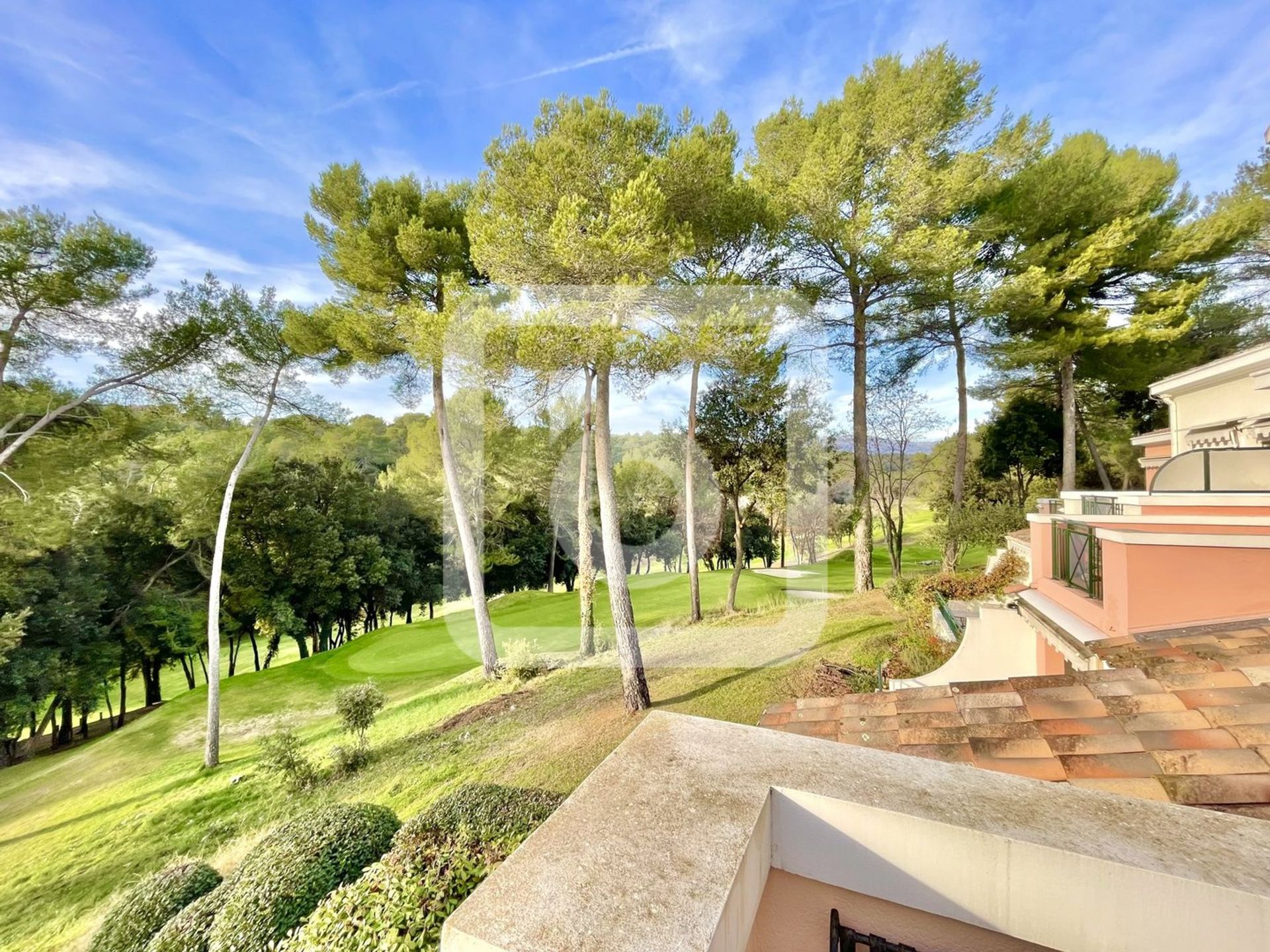 loger dans Mougins, Provence-Alpes-Côte d'Azur 10225260