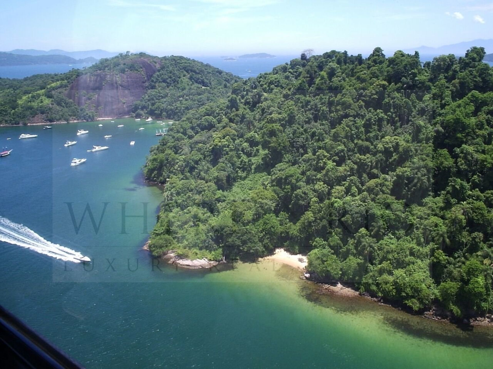 भूमि में Angra dos Reis, Rio de Janeiro 10225303