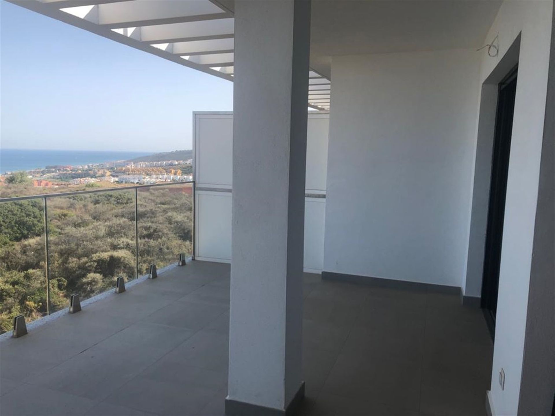 Huis in Puerto de la Duquesa, Andalusia 10225373