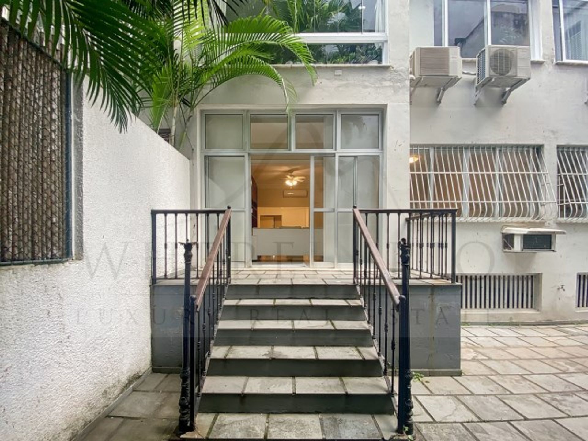 Condominium in Leblon, Rio de Janeiro 10225485